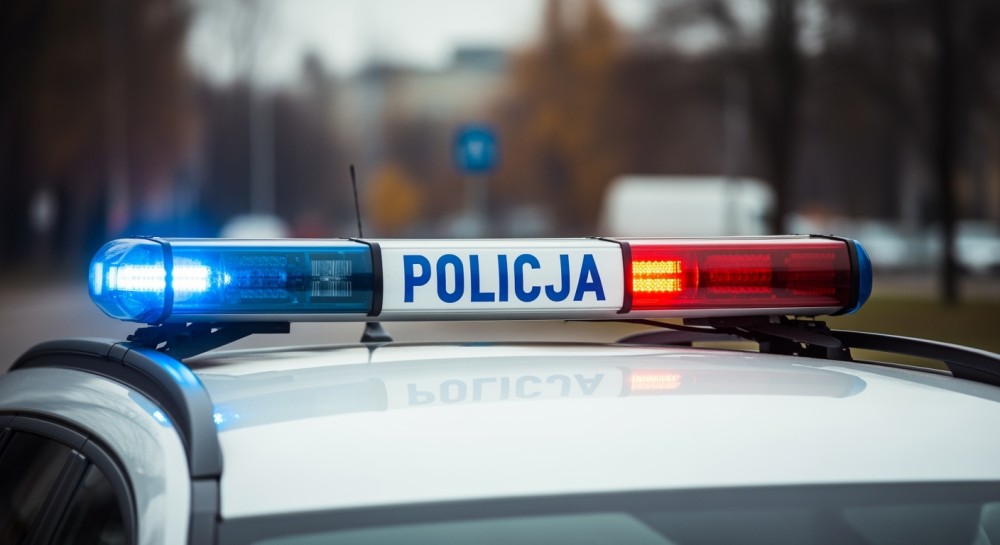 Mężczyzna oskarżony o znęcanie się nad żoną i córką, zakaz kontaktu nałożony