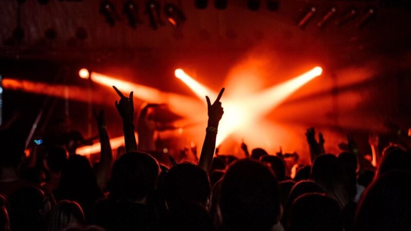 Szkoła muzyczna szykuje wieczór poświęcony Andrzejowi Wajdzie