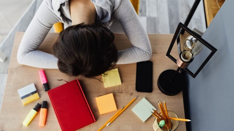 Uroczystość zakończenia roku szkolnego dla maturzystów w Grabonogu