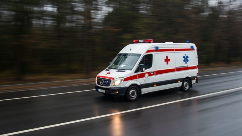 Defibrylator AED zainstalowany w Stężycy jako pierwszy w Gminie Gostyń